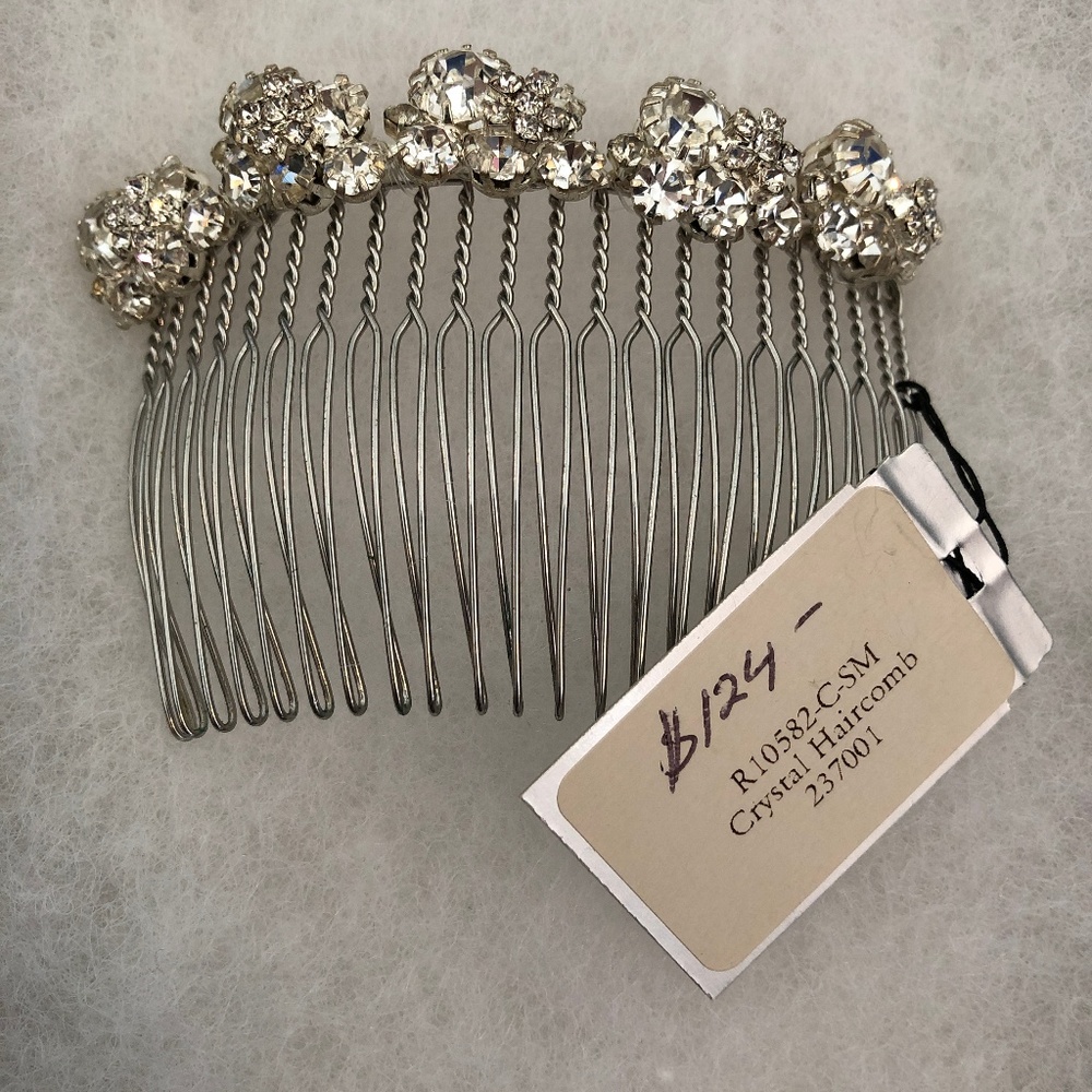 Crystal Haircomb